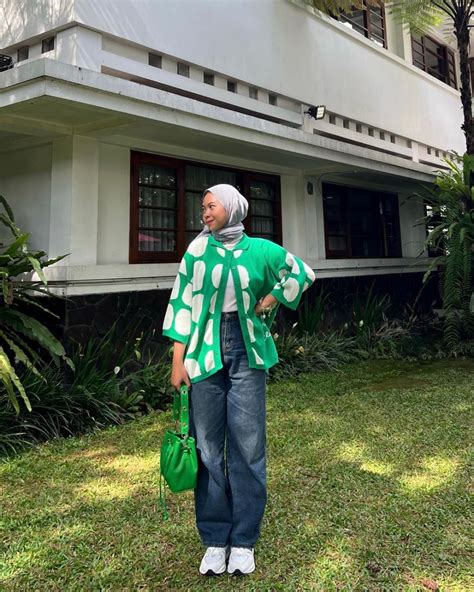 Inspirasi Outfit Hijab Cewek Kue Ala Nira Novianti Mudah