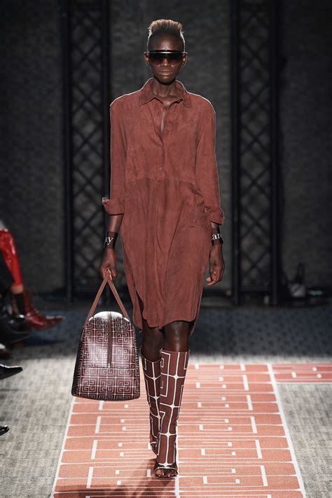 Guy Laroche