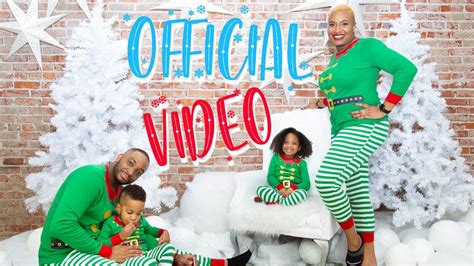 Official Vlogmas Extended Intro Vlogmas 2019 Merry Christmas Youtube