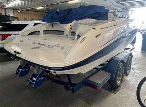 Yamaha SX230 Speed Boat VIN YAMCP469A404 With 2004 Yamaha Trailer