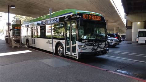 Ac Transit 2019 New Flyer Xe40 8002 On Line 51a Youtube