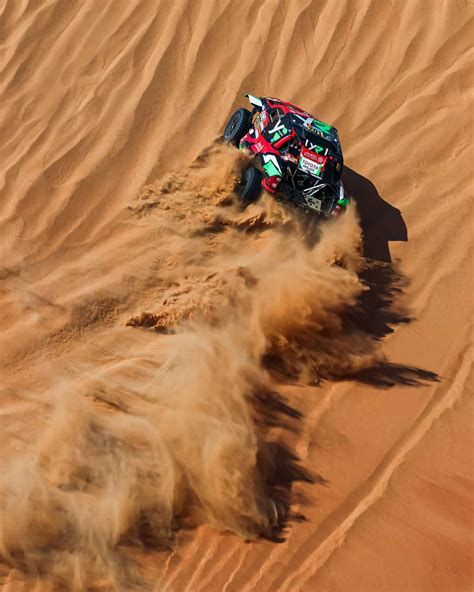 Dakar Yazeed Al Rajhi Faz Hist Ria Vit Ria Em Casa