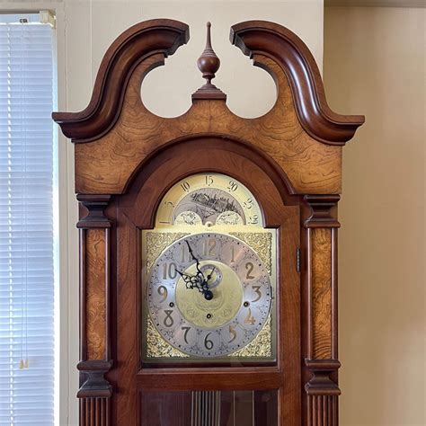 Great Lakes Vntg Colonial Of Zeeland Molyneux Grandfather Clock