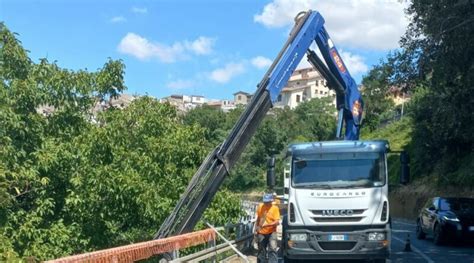 Campania Anas Lungo La Strada Statale Appulo Fortorina A San