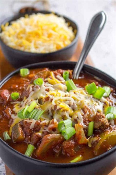 Low Carb Chili Recipe No Bean Chili • Dishing Delish