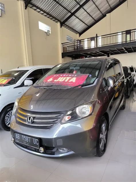 Dp Jt Honda Freed Psd Matic Plat Ab Mobil Bekas