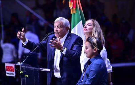 Piden Respeto Para Hijo De L Pez Obrador Por Cr Ticas A Su Peinado El