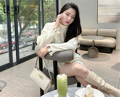 Ng M Th N H Nh Ng H C T C A Hot Girl Ph Ng Gym Titanic N I M I Th C Chia S