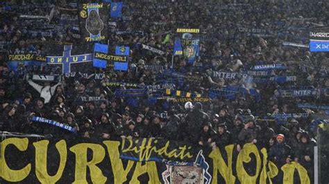 C Anche L Inter Nel Nuovo Album Di Kanye West La Curva Nord Presente