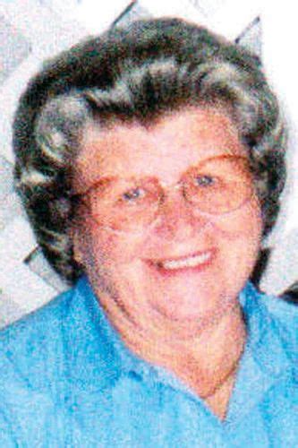 Jeanette Alma Hoffmann Moehrig 1933 2012 Find A Grave Memorial