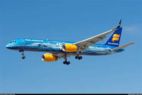 Tf Fir Icelandair Boeing Wl Photo By Ramon Jordi Id