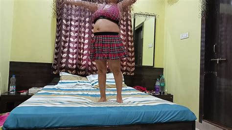 Hotel Room Me Bhabhi Ko Bula Kar Choda Indian Hidden Camera Porn Xhamster