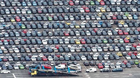 Volkswagen bleibt Marktführer: Automarkt in Europa setzt Aufschwung ...