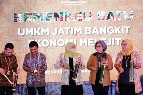 Wujudkan Umkm Jatim Naik Kelas Gubernur Khofifah Tekankan Pentingnya