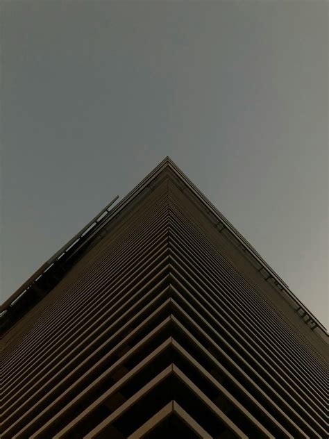 Architectural Photography Of Building · Free Stock Photo