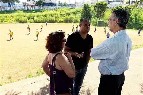 Prefeito Visita Centro Poliesportivo Na Vila Ayrosa