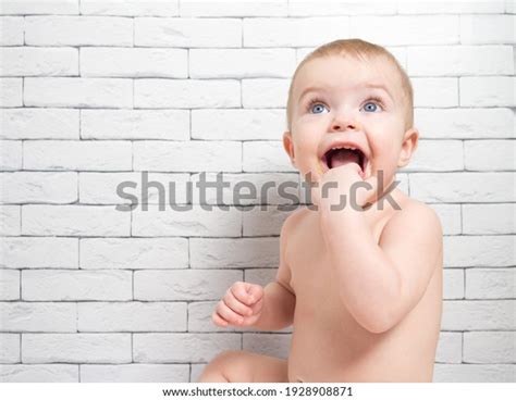 Naked Baby Blue Eyes Smiles Stock Photo 1928908871 Shutterstock