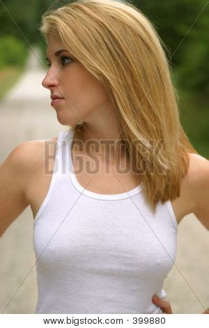 Image Et Photo De Blonde Aux Gros Essai Gratuit Bigstock