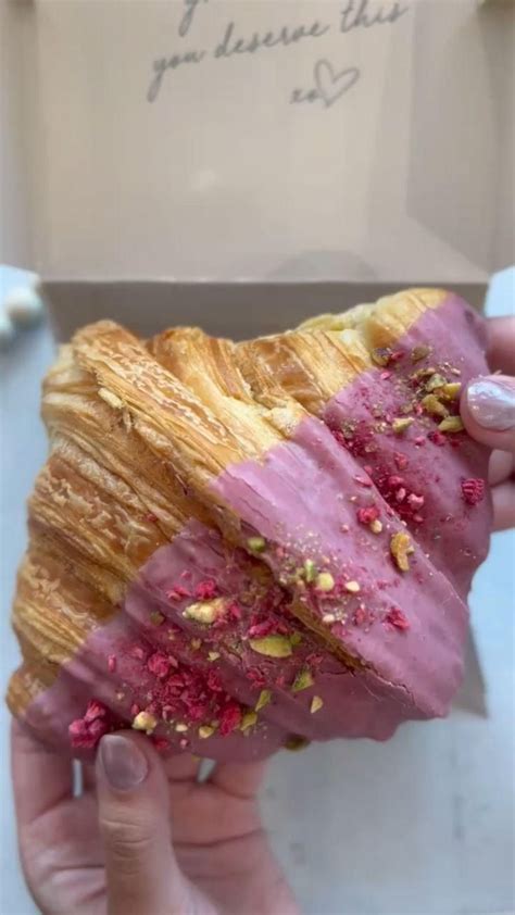 Raspberry Pistachio Croissant [Video] | Croissant, Christmas desserts, Bakery menu