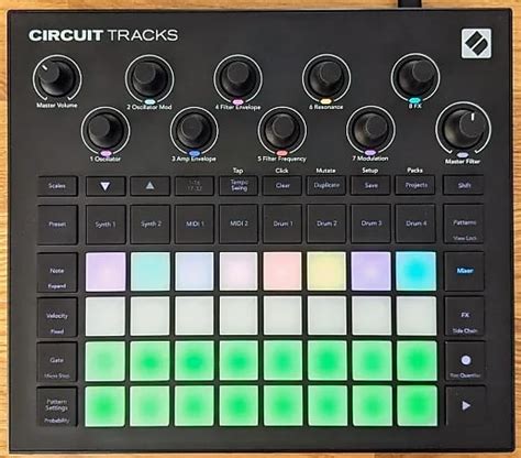 Novation Circuit Tracks Groovebox Present Black Reverb