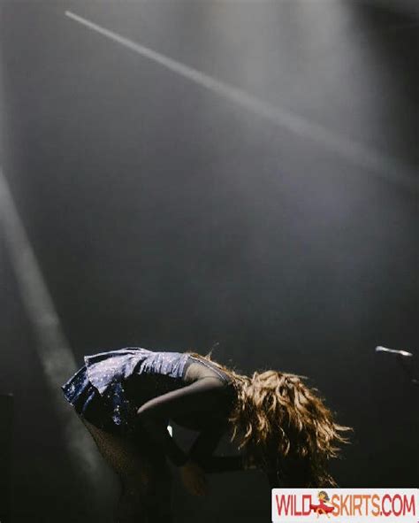 Chrissy Costanza Nude Leaked Photos And Videos Wildskirts