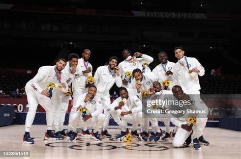 Basketball Gold Photos and Premium High Res Pictures - Getty Images