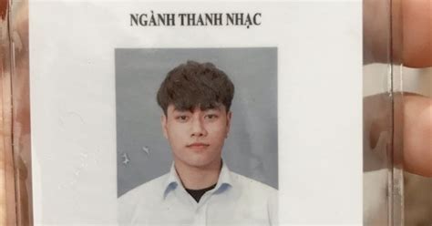 Thêm một hot boy ảnh thẻ được phát hiện dù chụp ngang dọc cỡ nào vẫn không thấy góc chết