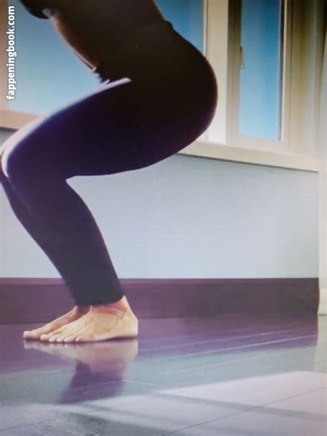 Trish Stratus Nude The Fappening Photo 2528765 FappeningBook