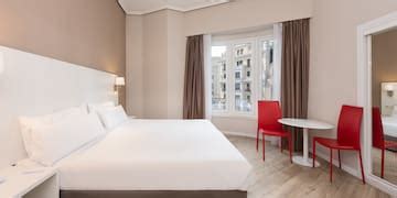 Room Standard Room at Hotel Madrid Gran Via 25 Affiliated by Meliá ...