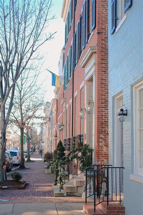 The Ultimate Travel Guide to Old Town Alexandria Virginia - Helena Woods