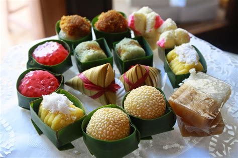 learn   traditional indonesian pasty kue jajapanas recipe