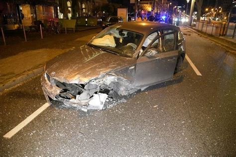 Mannheim Innenstadt J Hriger Verursacht Verkehrsunfall Mit Maserati