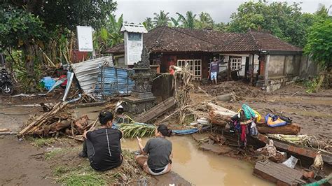 Dampak Banjir Bandang Di Jembrana Bali Foto Tempo Co