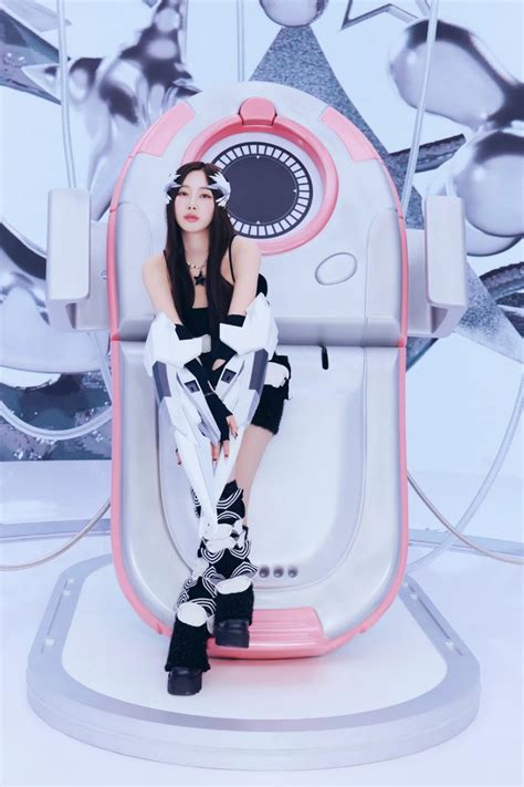 Aespa Shows Off Their Quirky Charm In The New Music Video Teaser For Hot Mess Allkpop