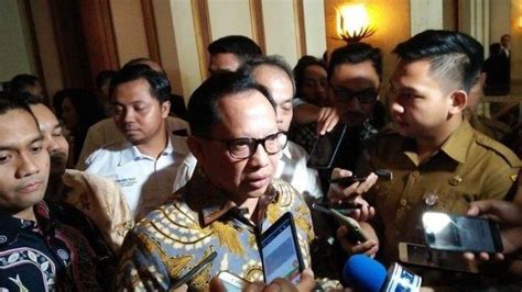 Mendagri Tito Karnavian Dikabarkan Terinfeksi Corona Ini Tanggapan