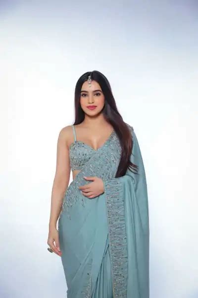 Ankita Sharma Hot Pics And Photo In Saree