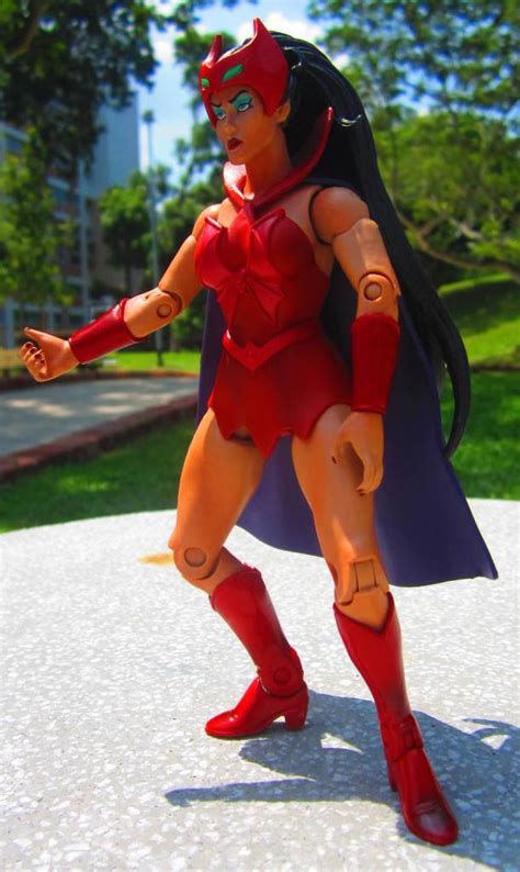 Transformers And Other Masters Of The Universe Classics Catra Action