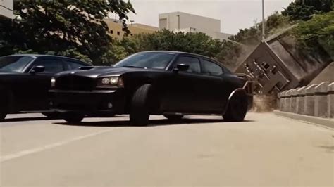 Carros Velozes E Furiosos 5 - Por que Operação Rio é o melhor filme da franquia Velozes e Furiosos ...