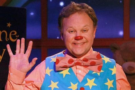 Mr Tumble Star Justin Fletchers Real Life Away From Tv Net Worth And