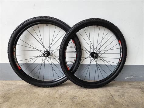 Dt Swiss Xr D With Deore Xt Hubs Er Wheelset Sports Equipment