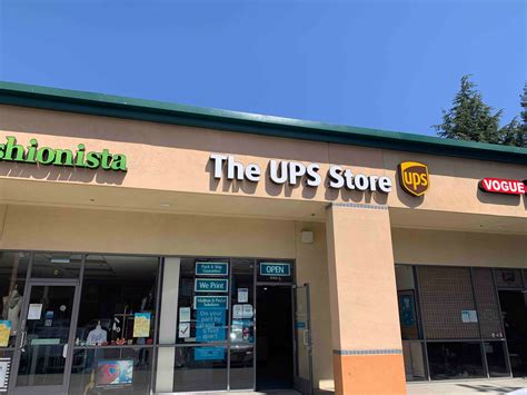 Ups Hours Locations Opening And Closing Time Updated 2023