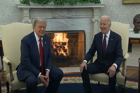 La Foto Del Giorno Trump E Biden Stretta Di Mano Alla Casa Bianca