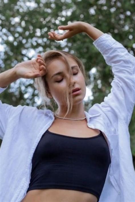 Обнажённая Анна Демидова слив фото горячих фото без цензуры слив фото и видео Обнажённая Nude