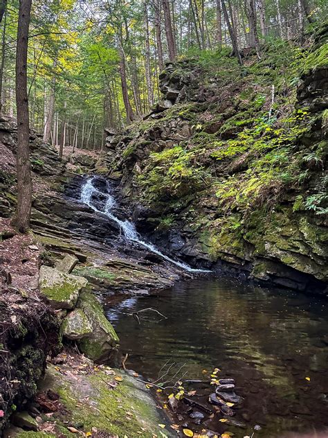 Chesterfield Gorge Waterfall Goxplr