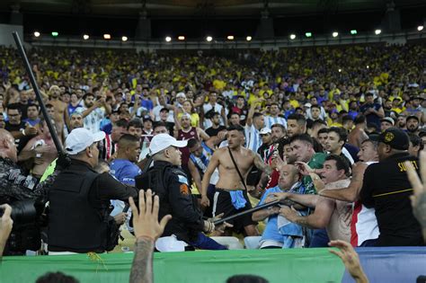 Incidentes En Maracan Durante El Partido Que Argentina Gan A