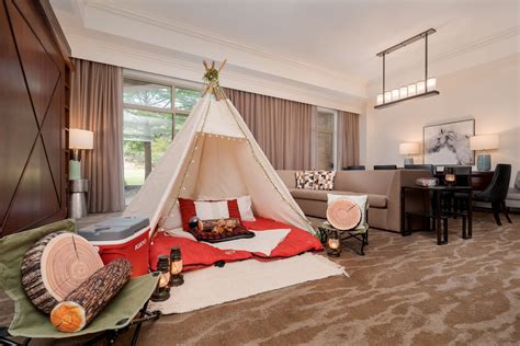 Glamping Suite Package in San Antonio, Texas | JW Marriott