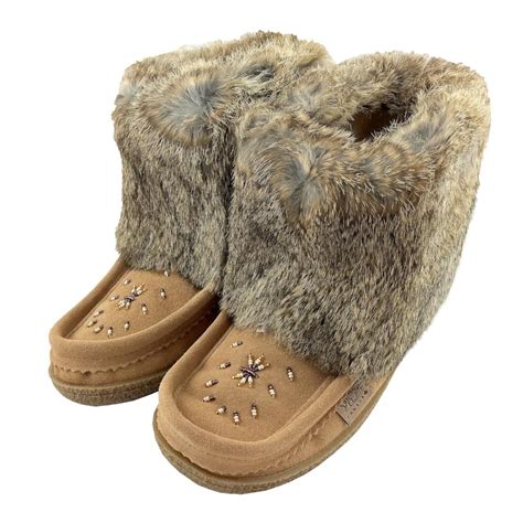 Womens Ankle Short 8” Genuine Suede Beaded Mukluk Winter Boots