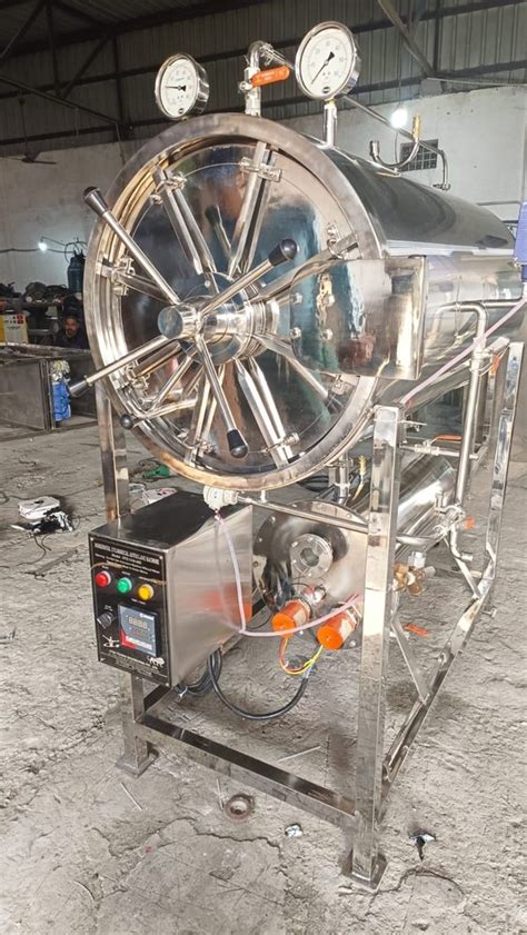 Horizontal Cylindrical Autoclave Machine Semi Automatic At Rs 160000