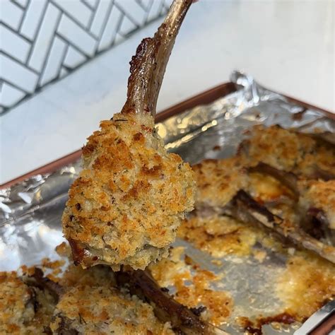 Parmesan Crusted Lamb Chops Longhorn Copycat There S Food At Home