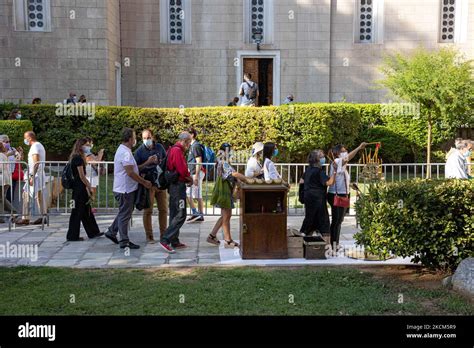 Adiós a Mikis Theodorakis que se encuentra en el estado de Atenas